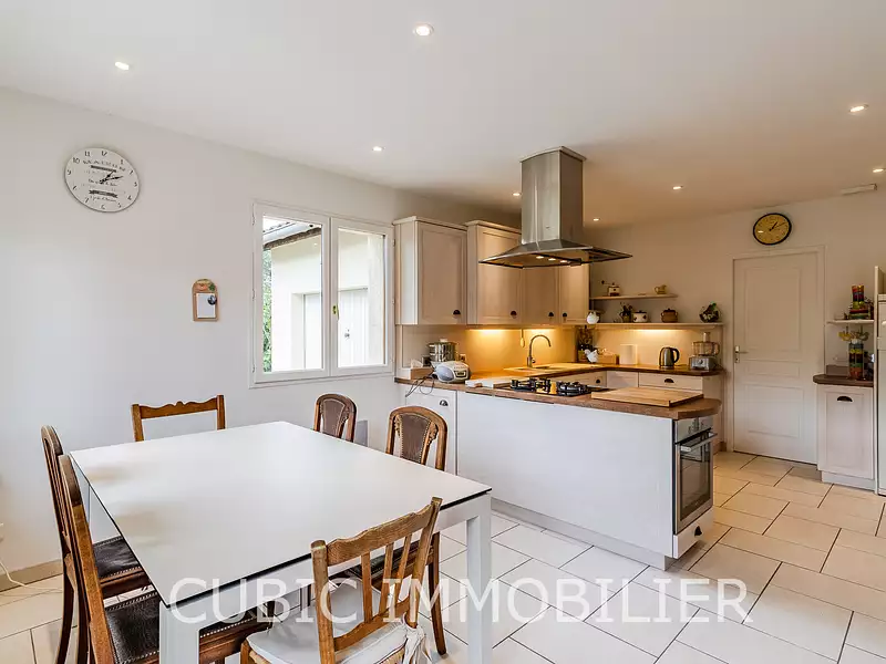 Maison, 112 m²