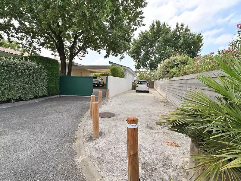 Maison, 176 m²