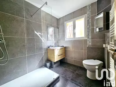 Maison, 162 m²