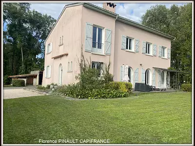Maison, 219 m²