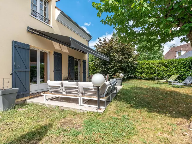 Maison, 122 m²