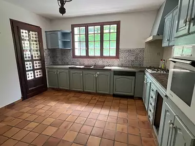 Maison, 185 m²