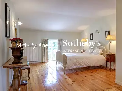 Maison, 728 m²