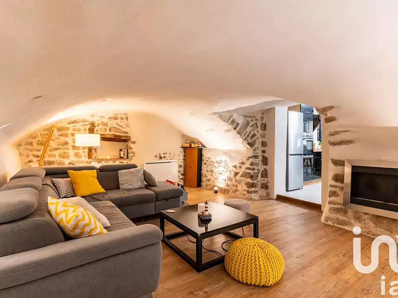 Maison, 176 m²