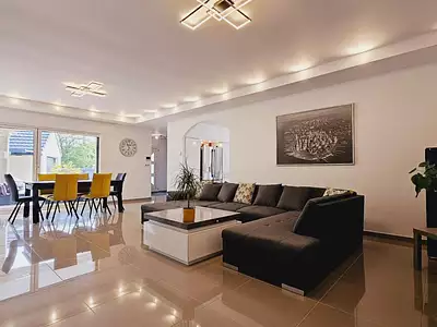 Maison, 165 m²