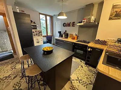 Immeuble, 182 m²