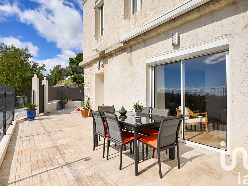 Maison, 75 m²