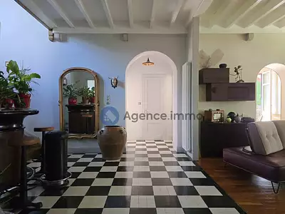 Maison, 207 m²