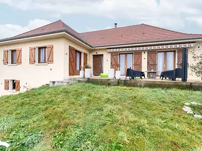 Maison, 169 m²