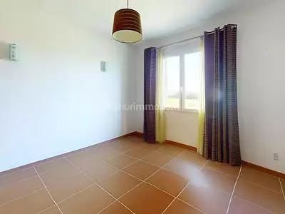 Maison, 215 m²