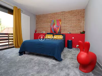Maison, 240 m²