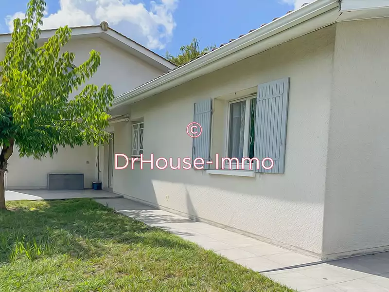 Maison, 159 m²
