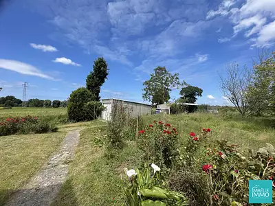 Terrain, 691 m²