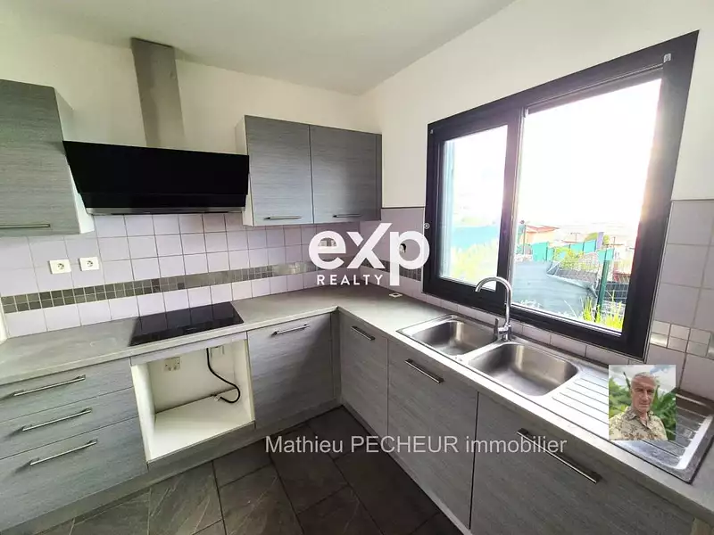 Maison, 96 m²