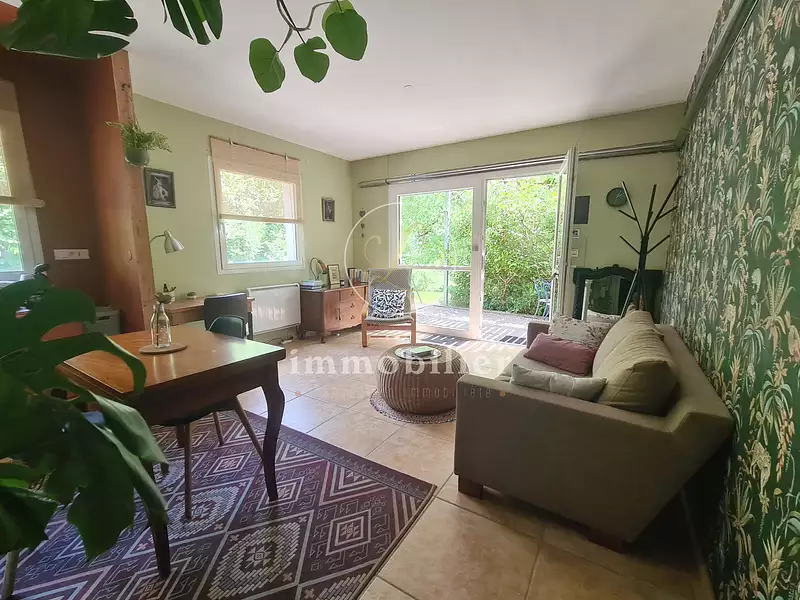 Maison, 245 m²