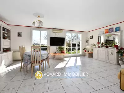 Maison, 193 m²