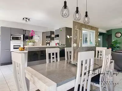 Maison, 175 m²