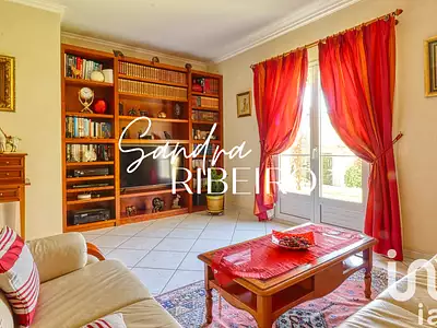 Maison, 220 m²