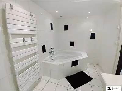Maison, 84 m²
