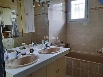 Maison, 138 m²