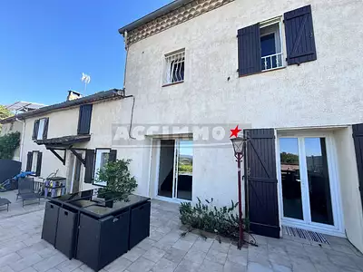 Maison, 200 m²