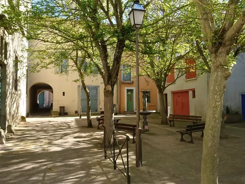 Parking, 11 m²