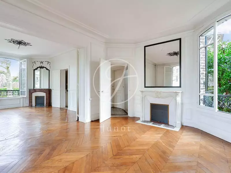 Maison, 219 m²