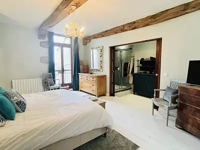 Maison, 256 m²