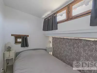 Maison, 248 m²
