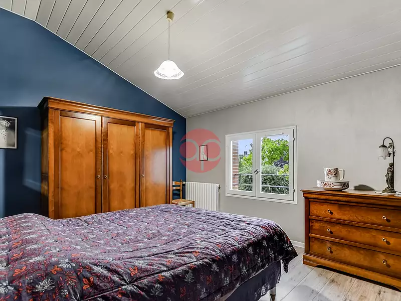 Maison, 166 m²