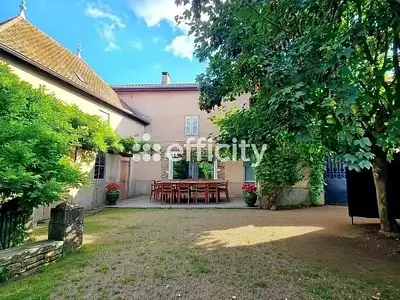 Maison, 175 m²