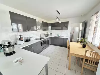 Maison, 111 m²