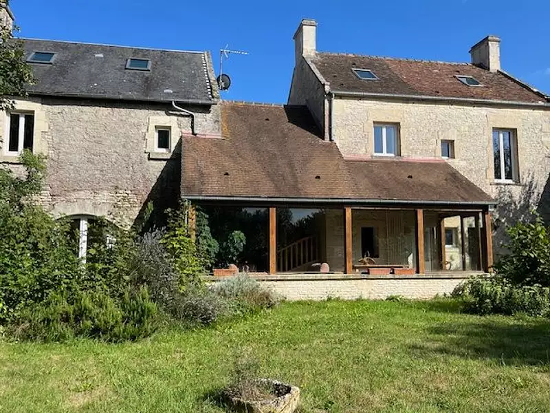 Maison, 261 m²