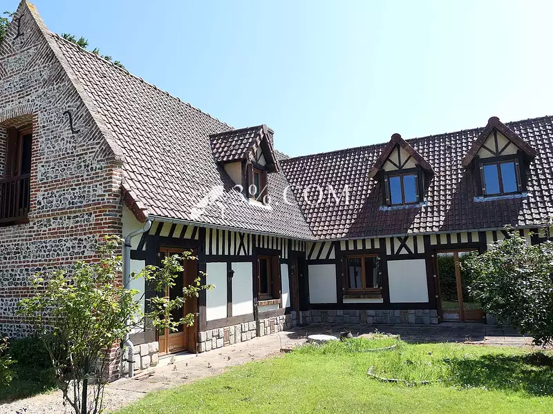 Maison, 209 m²