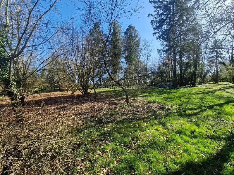 Terrain, 4 368 m²