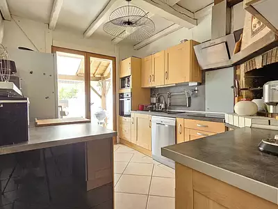 Maison, 187 m²