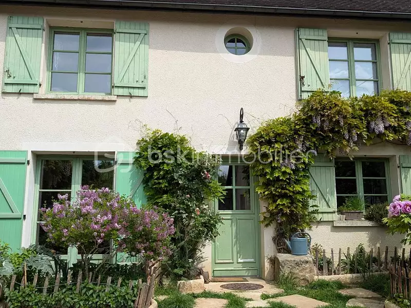 Maison, 145 m²