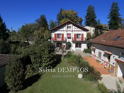 Maison, 273 m²