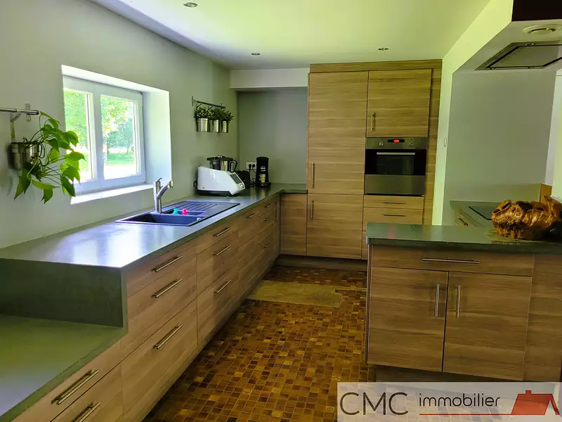 Maison, 195,41 m²
