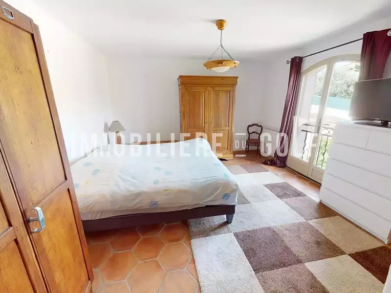 Maison, 300 m²