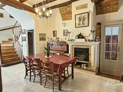 Maison, 355 m²