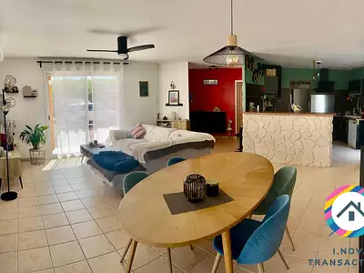 Maison, 191 m²