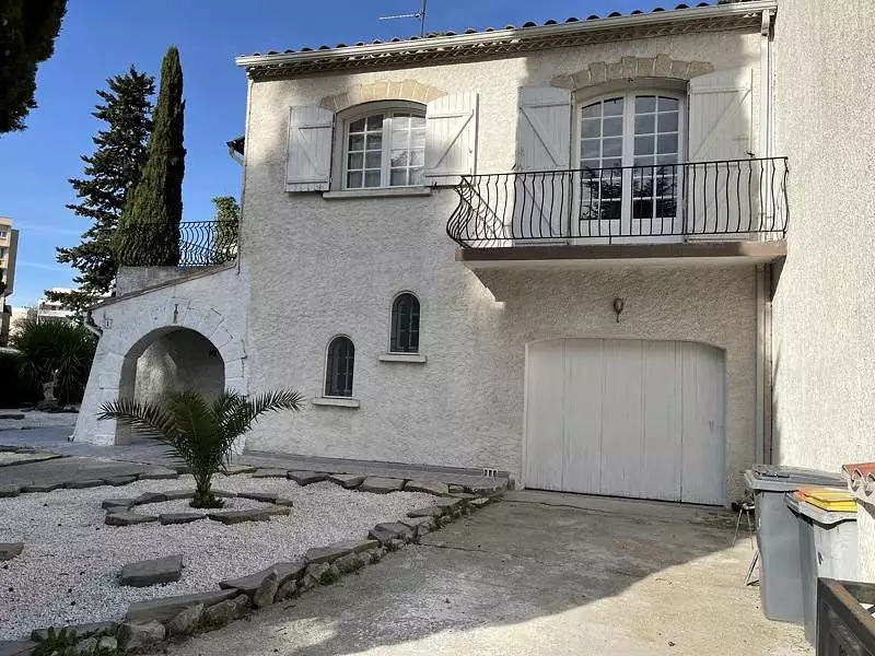 Location maison 6 pièces 152,12 m² Montpellier (34080) - Superimmo