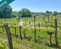 Terrain, 700 m²