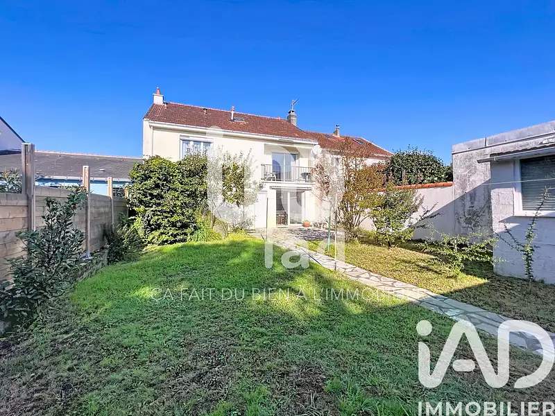 Maison, 146 m²