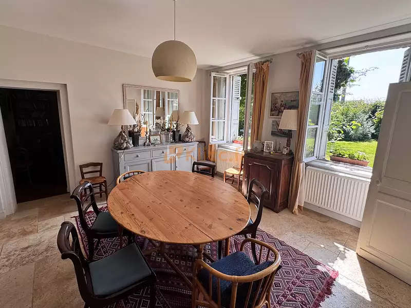 Maison, 190 m²