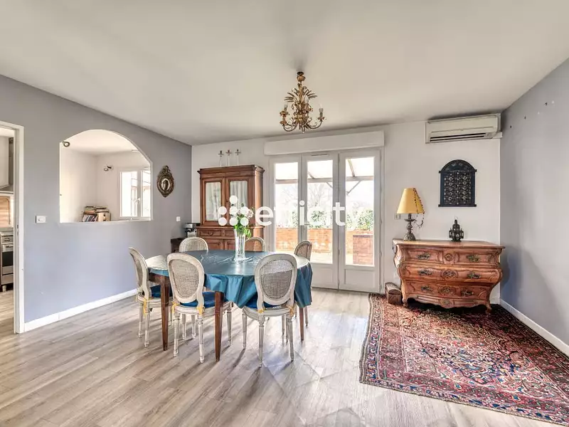 Maison, 140 m²