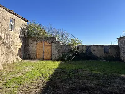 Maison, 700 m²