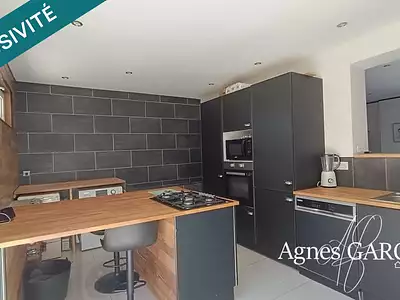 Maison, 137 m²