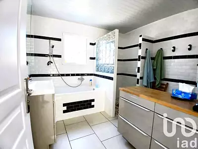 Maison, 185 m²